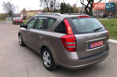 Универсал Kia Ceed 2009 в 
