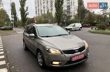 Універсал Kia Ceed 2010 в Києві