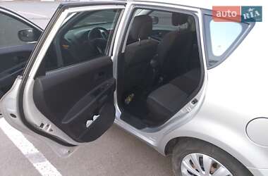 Хэтчбек Kia Ceed 2009 в Чугуеве