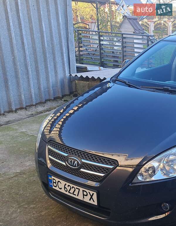 Универсал Kia Ceed 2008 в Добротворе