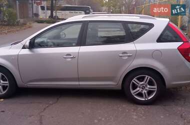 Універсал Kia Ceed 2010 в Миколаєві