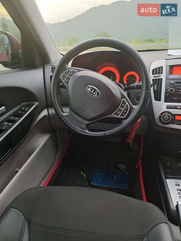 Хэтчбек Kia Ceed 2008 в Хусте фото 2 Хэтчбек Kia Ceed 2008 в Хусте