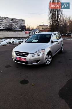 Хэтчбек Kia Ceed 2007 в Белой Церкви