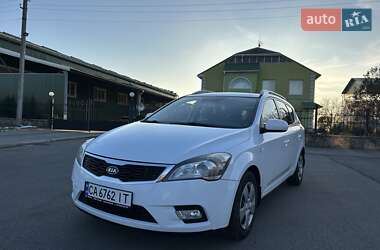 Универсал Kia Ceed 2011 в Умани