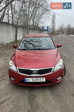 Хетчбек Kia Ceed 2010 в Борисполі