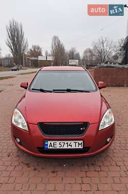 Хэтчбек Kia Ceed 2008 в Днепре