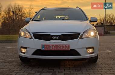 Універсал Kia Ceed 2010 в Дубні