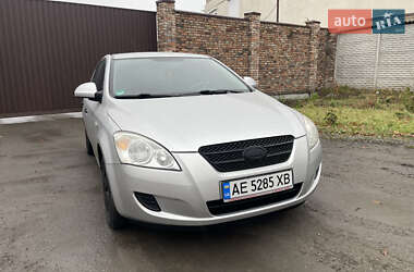 Хэтчбек Kia Ceed 2007 в Днепре