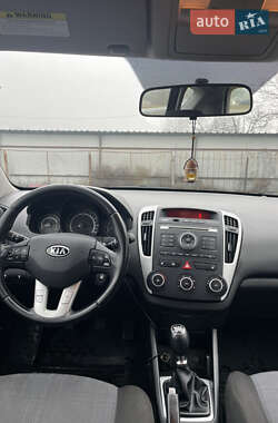 Універсал Kia Ceed 2011 в Горішніх Плавнях