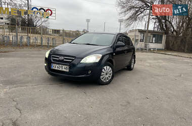 Хэтчбек Kia Ceed 2008 в Днепре