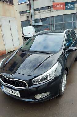 Универсал Kia Ceed 2013 в Черновцах