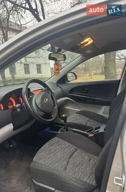 Хэтчбек Kia Ceed 2007 в 