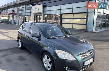 Хетчбек Kia Ceed 2009 в Одесі