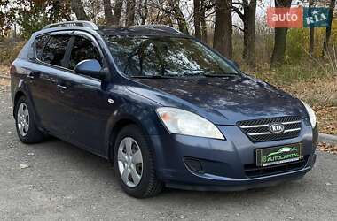 Универсал Kia Ceed 2008 в Киеве