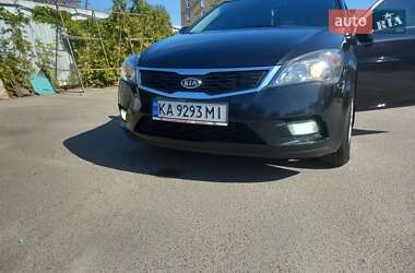 Универсал Kia Ceed 2010 в Киеве