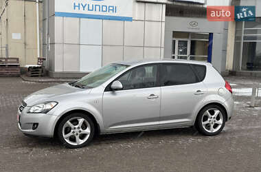 Хетчбек Kia Ceed 2009 в Рівному