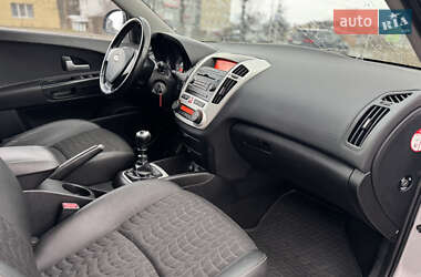 Хетчбек Kia Ceed 2009 в Рівному