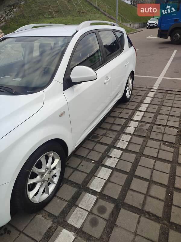 Універсал Kia Ceed 2008 в Броварах