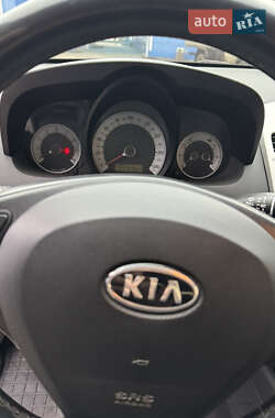 Хетчбек Kia Ceed 2007 в Чернігові