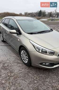 Универсал Kia Ceed 2012 в 