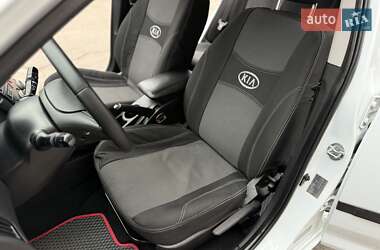 Хэтчбек Kia Ceed 2010 в Днепре