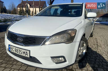 Хетчбек Kia Ceed 2011 в Львові