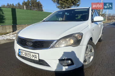 Хетчбек Kia Ceed 2011 в Львові