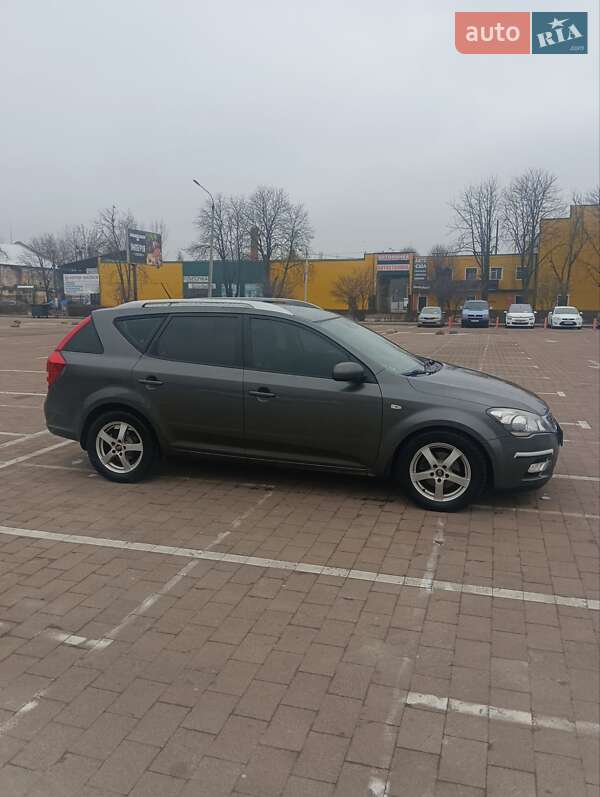 Универсал Kia Ceed 2011 в Житомире