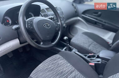 Хэтчбек Kia Ceed 2007 в Днепре