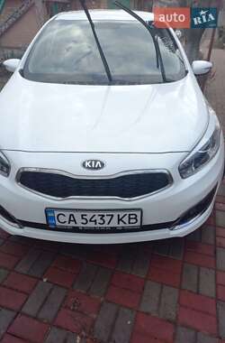 Хетчбек Kia Ceed 2016 в Черкасах