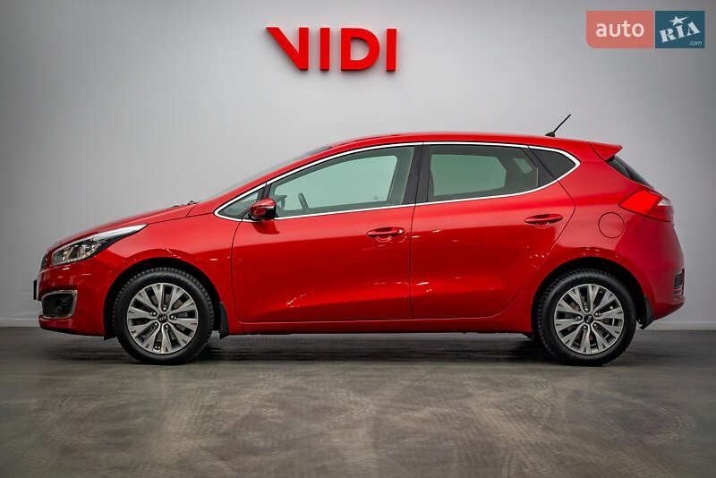 Хэтчбек Kia Ceed 2018 в Киеве