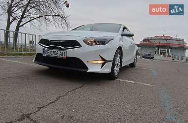 Хэтчбек Kia Ceed 2023 в Днепре