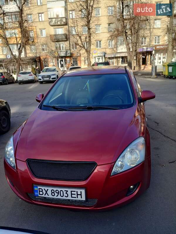 Хетчбек Kia Ceed 2007 в Бару