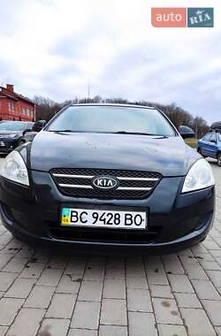 Хэтчбек Kia Ceed 2008 в Львове