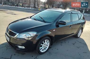 Kia Ceed 2010