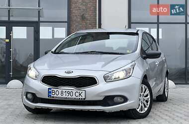 Хетчбек Kia Ceed 2012 в Тернополі