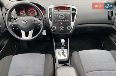 Універсал Kia Ceed 2010 в Луцьку