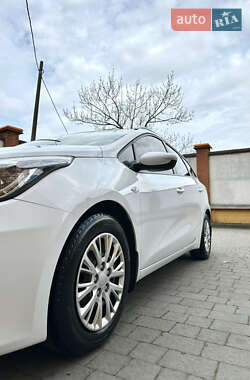 Универсал Kia Ceed 2015 в 