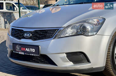 Хэтчбек Kia Ceed 2009 в Бердичеве