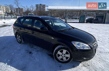 Универсал Kia Ceed 2008 в Киеве