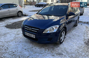 Универсал Kia Ceed 2007 в Песочине