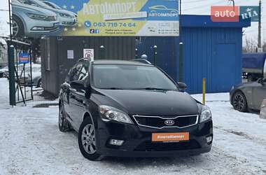 Kia Ceed 2012