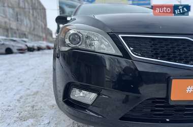 Универсал Kia Ceed 2012 в Сумах