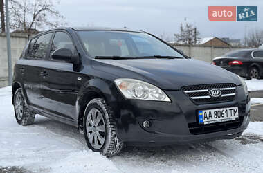 Хэтчбек Kia Ceed 2007 в Киеве