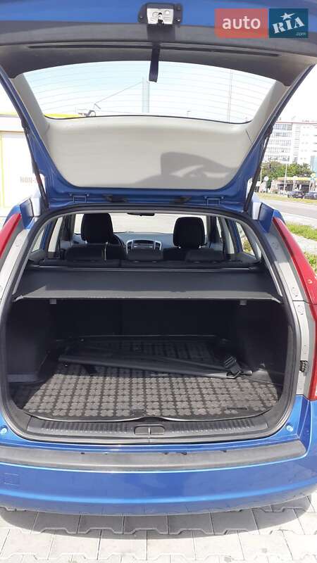 Універсал Kia Ceed 2009 в Мукачевому