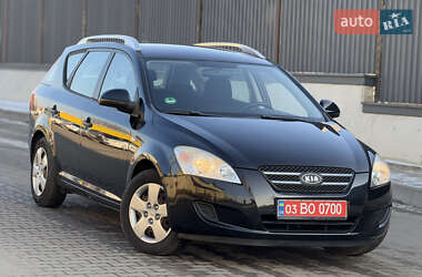 Универсал Kia Ceed 2008 в Луцке