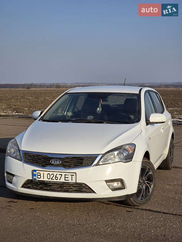 Kia Ceed 2010