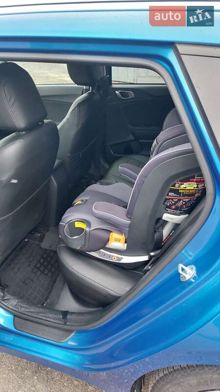 Универсал Kia Ceed 2019 в Обухове фото 25 Универсал Kia Ceed 2019 в Обухове