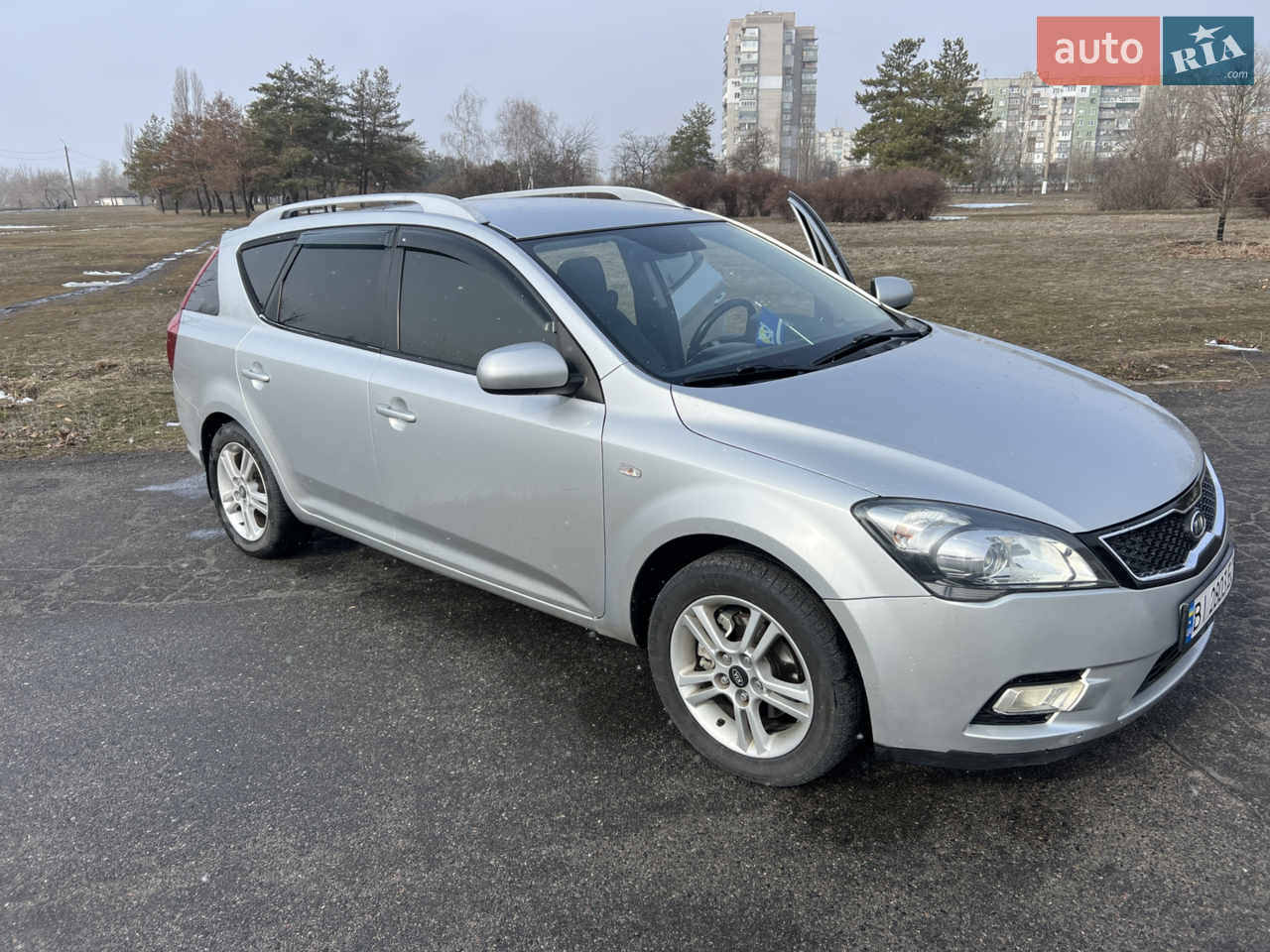 2010 Kia Cee'd - мініатюра 11