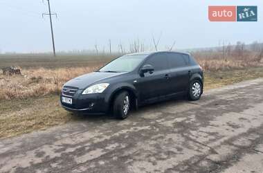 Хетчбек Kia Ceed 2008 в Березані